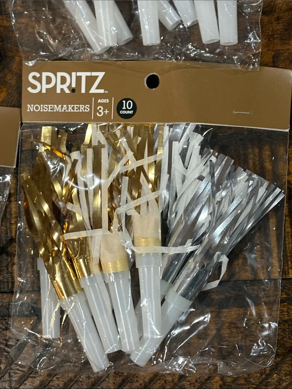 100 Spritz Gold and White Party Noisemakers - Festive Pack